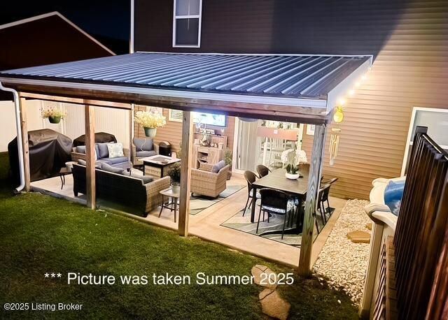 261 Boulders West Dr, Shepherdsville, KY 40165