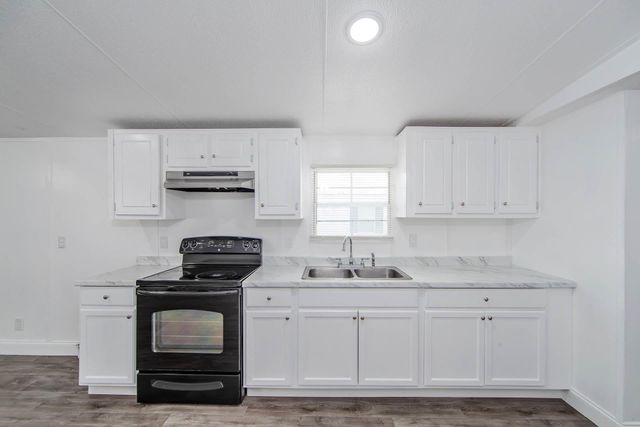 280 Mia Dr, Gray, LA 70359