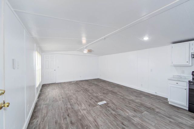 280 Mia Dr, Gray, LA 70359