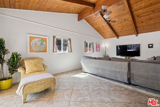 970 Calle Nogal, Thousand Oaks, CA 91360