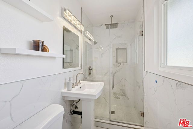 970 Calle Nogal, Thousand Oaks, CA 91360