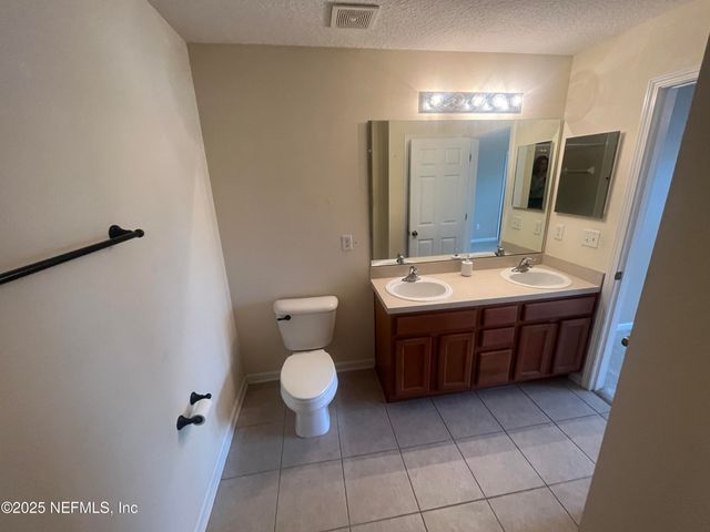 1500 CALMING WATER Drive 5201, Fleming Island, FL 32003