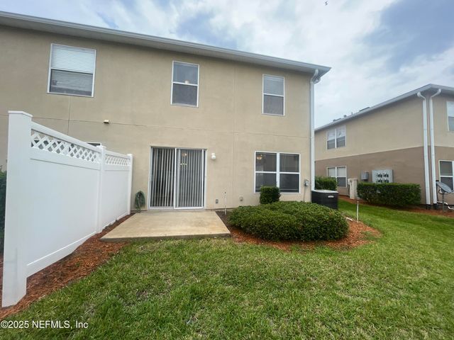 1500 CALMING WATER Drive 5201, Fleming Island, FL 32003