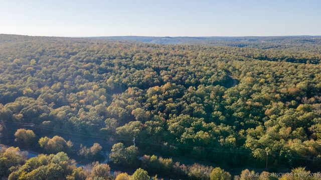 4 N Coal Creek, Mcalester, OK 74501