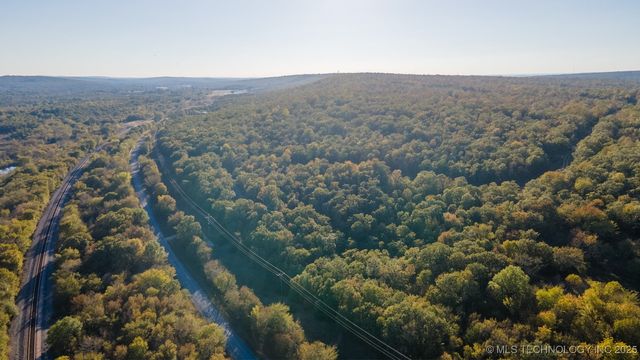 4 N Coal Creek, Mcalester, OK 74501