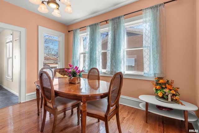 1217 W GILBERT Avenue, Peoria, IL 61604