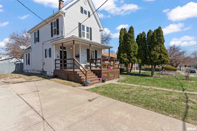 1217 W GILBERT Avenue, Peoria, IL 61604