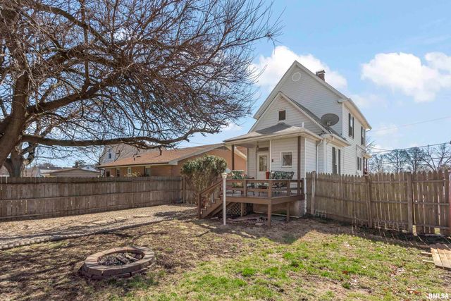 1217 W GILBERT Avenue, Peoria, IL 61604