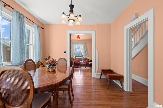 1217 W GILBERT Avenue, Peoria, IL 61604