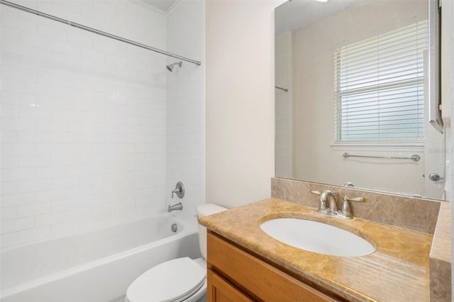 6528 HELMSLEY CIRCLE, Windermere, FL 34786
