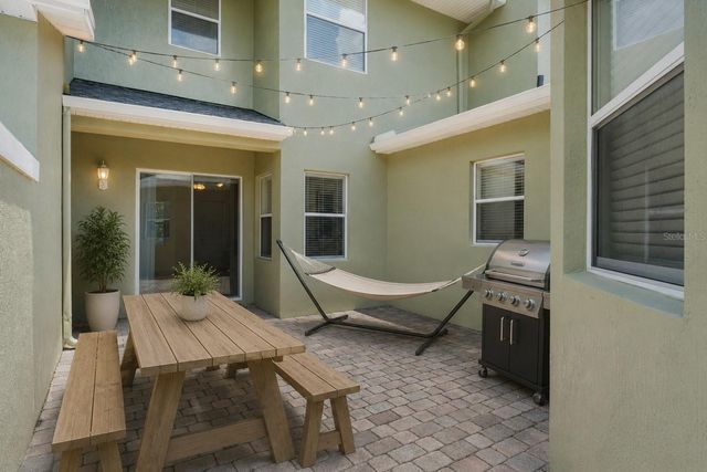 6528 HELMSLEY CIRCLE, Windermere, FL 34786