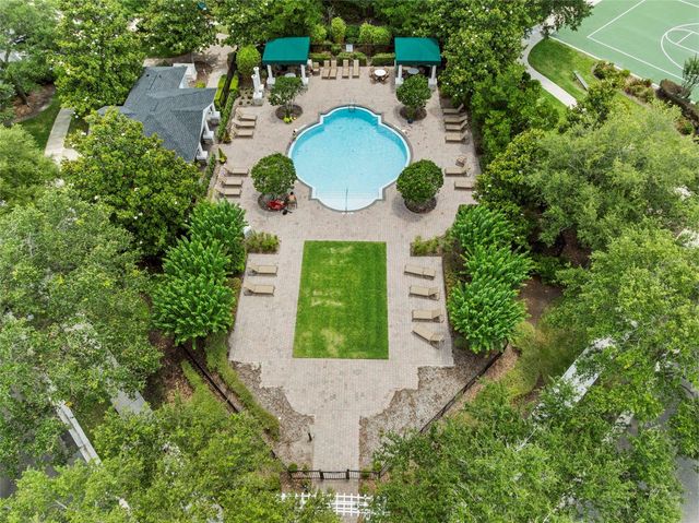 6528 HELMSLEY CIRCLE, Windermere, FL 34786