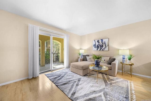 8702 Village Dr Apt 503, San Antonio, TX 78217