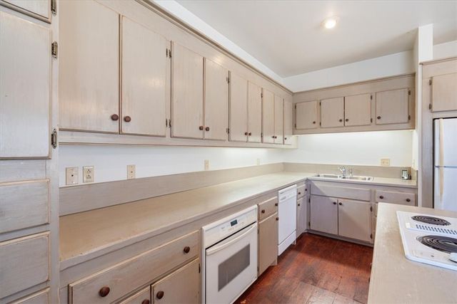 21746 Troon Lane, Siloam Springs, AR 72761