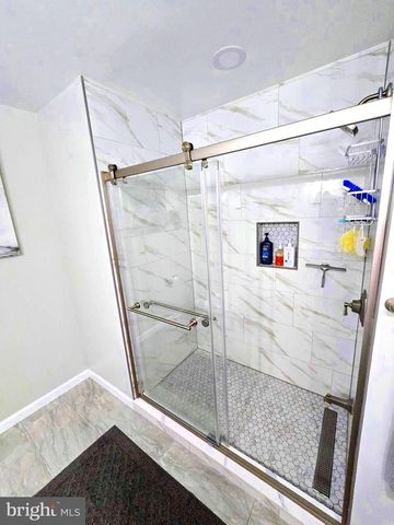 1674 ROCKCRESS DR, Jamison, PA 18929