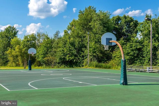 1674 ROCKCRESS DR, Jamison, PA 18929