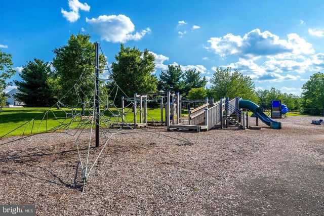 1674 ROCKCRESS DR, Jamison, PA 18929