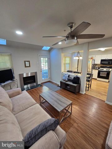 1674 ROCKCRESS DR, Jamison, PA 18929