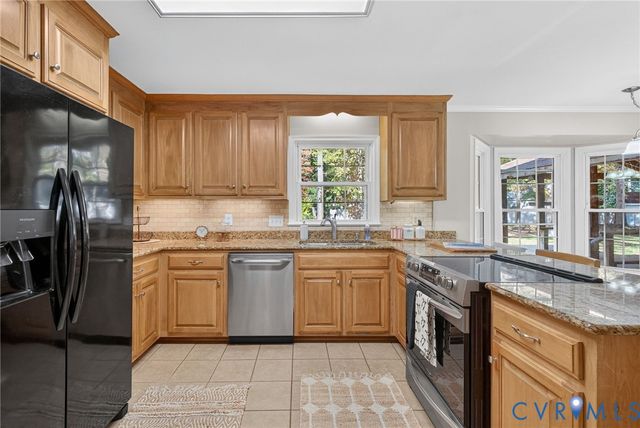 110 Arena St, Williamsburg, VA 23185