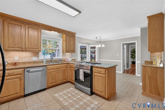 110 Arena St, Williamsburg, VA 23185