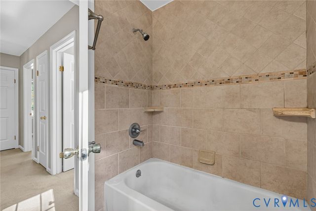 110 Arena St, Williamsburg, VA 23185