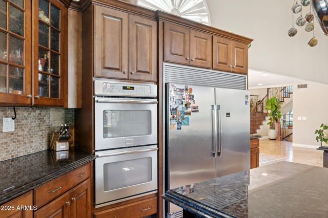 11621 S BLACKFOOT Drive, Phoenix, AZ 85044