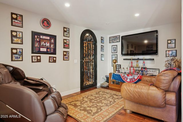 11621 S BLACKFOOT Drive, Phoenix, AZ 85044