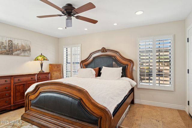 11621 S BLACKFOOT Drive, Phoenix, AZ 85044