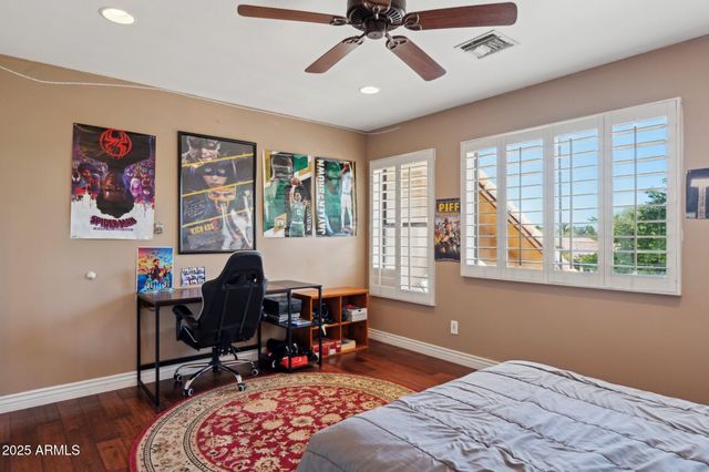 11621 S BLACKFOOT Drive, Phoenix, AZ 85044