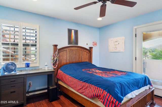 11621 S BLACKFOOT Drive, Phoenix, AZ 85044