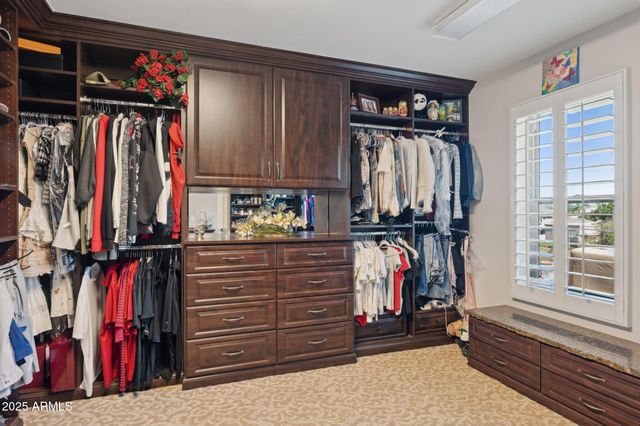 11621 S BLACKFOOT Drive, Phoenix, AZ 85044