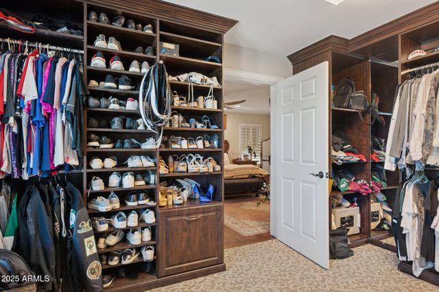 11621 S BLACKFOOT Drive, Phoenix, AZ 85044