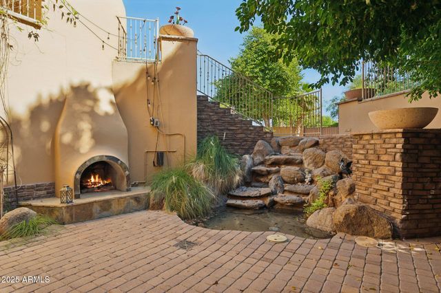 11621 S BLACKFOOT Drive, Phoenix, AZ 85044