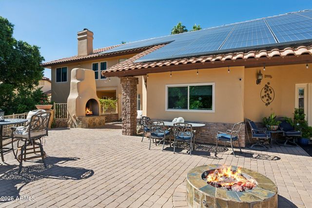 11621 S BLACKFOOT Drive, Phoenix, AZ 85044