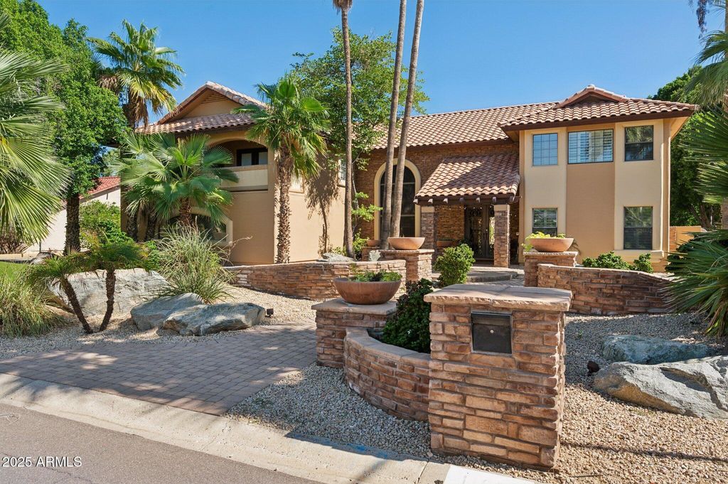 11621 S BLACKFOOT Drive, Phoenix, AZ 85044 — photo 3