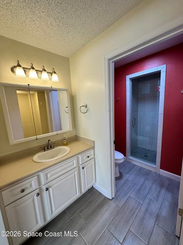 4740 Lake Waterford Way 3-112, Melbourne, FL 32901