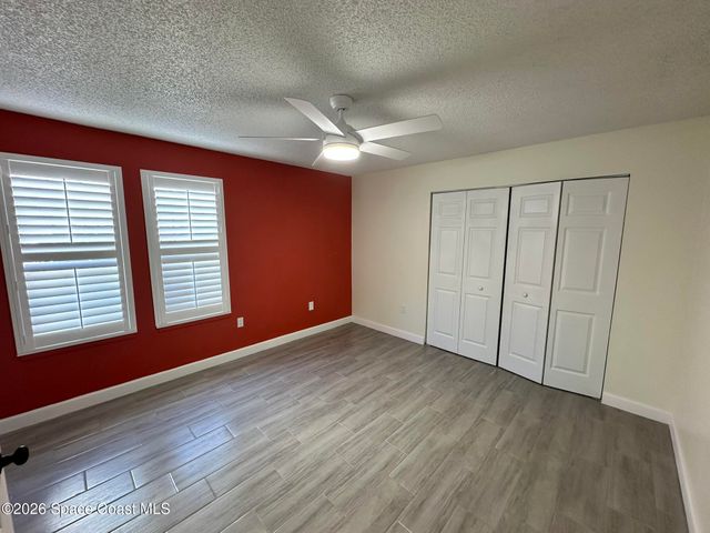 4740 Lake Waterford Way 3-112, Melbourne, FL 32901