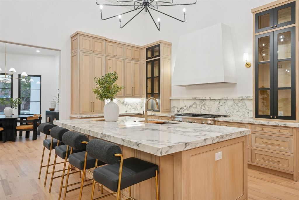 2095 Courtland Drive, Frisco, TX 75034