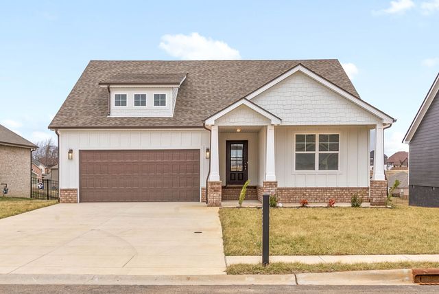 907 Bankside Dr, Clarksville, TN 37043