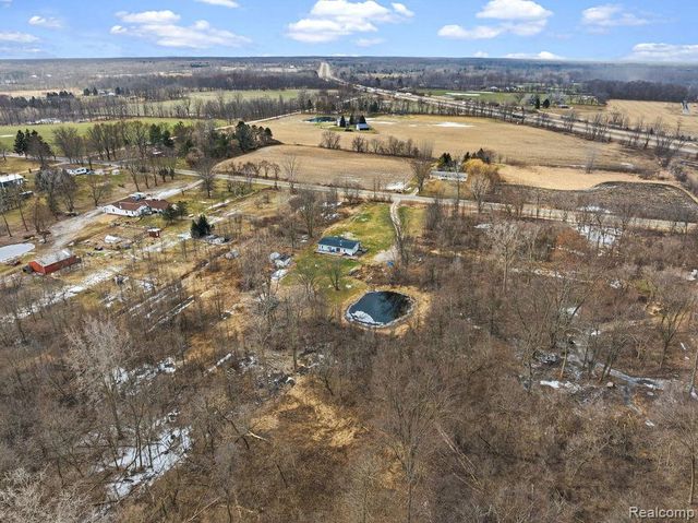 8311 State Road, Shiawassee Township, MI 48414