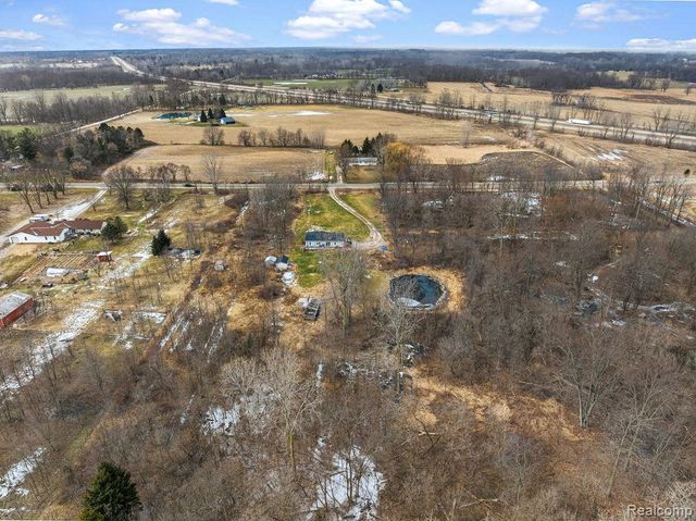 8311 State Road, Shiawassee Township, MI 48414