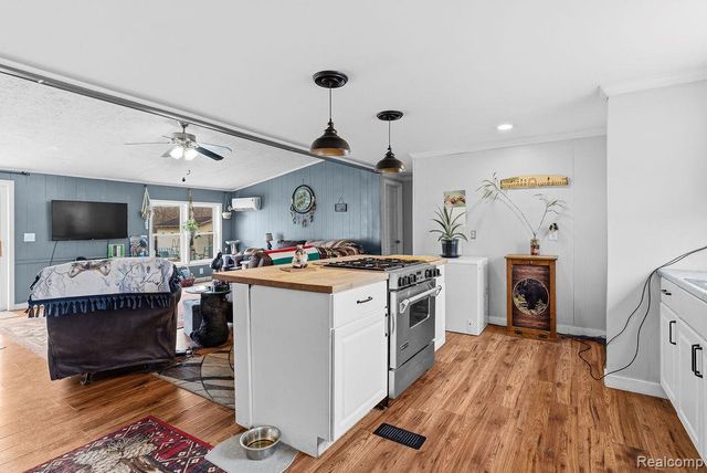 8311 State Road, Shiawassee Township, MI 48414