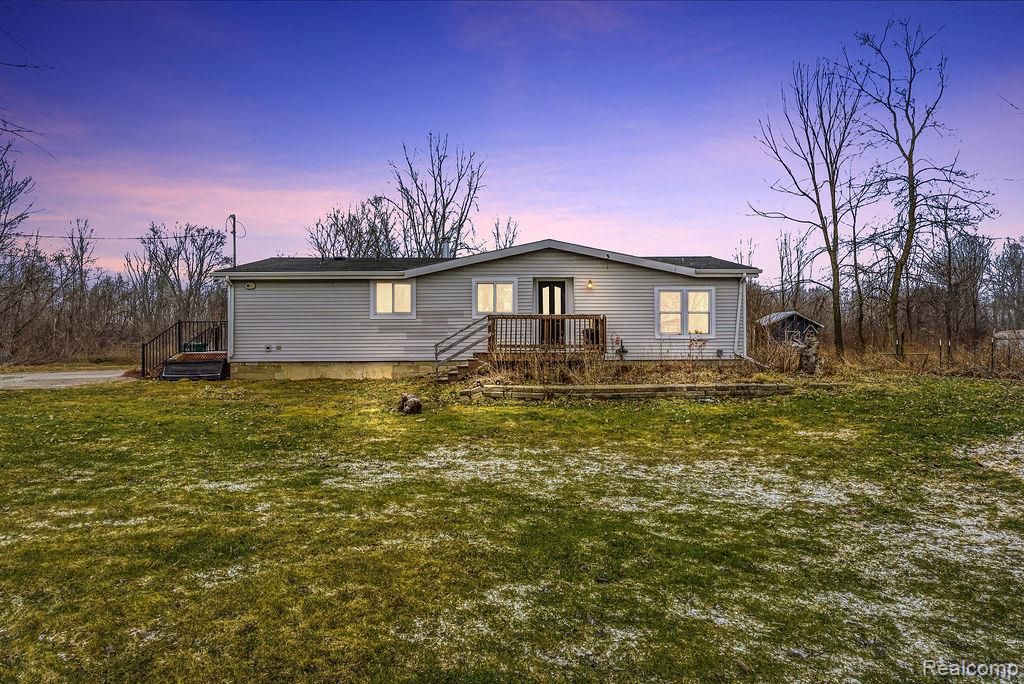 8311 State Road, Shiawassee Township, MI 48414