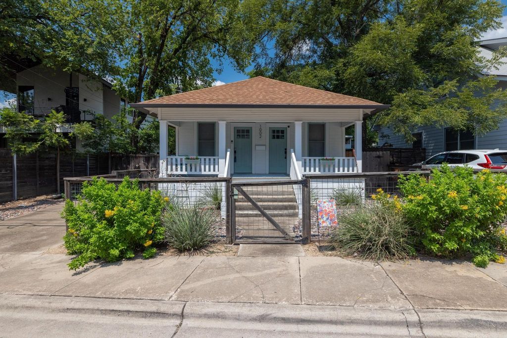 1002 Juniper ST, Austin, TX 78702