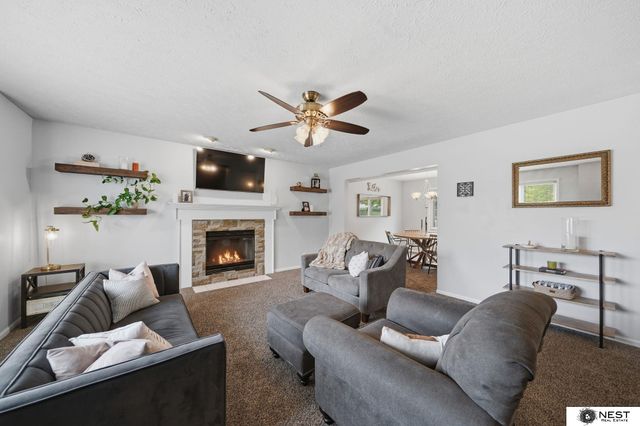 6561 S 32Nd Street, Lincoln, NE 68516
