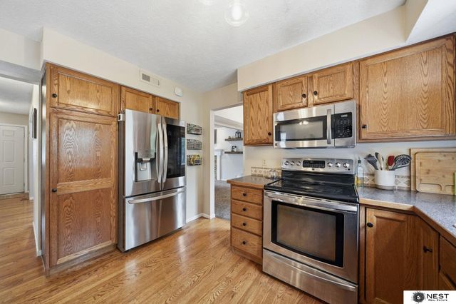 6561 S 32Nd Street, Lincoln, NE 68516
