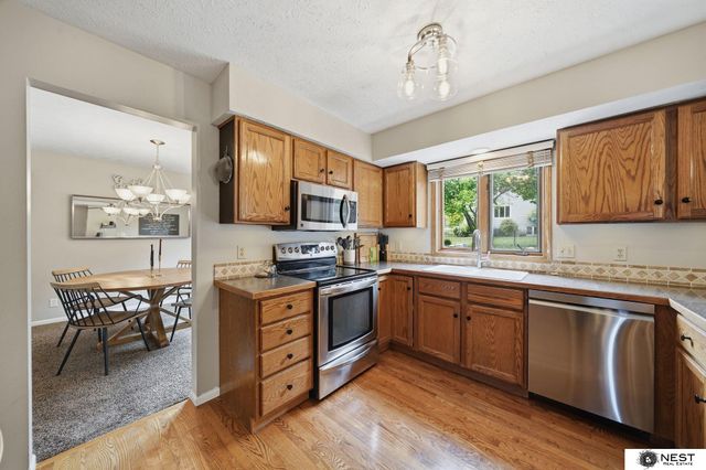 6561 S 32Nd Street, Lincoln, NE 68516