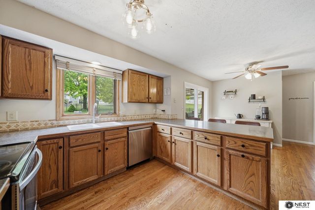 6561 S 32Nd Street, Lincoln, NE 68516