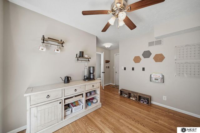 6561 S 32Nd Street, Lincoln, NE 68516