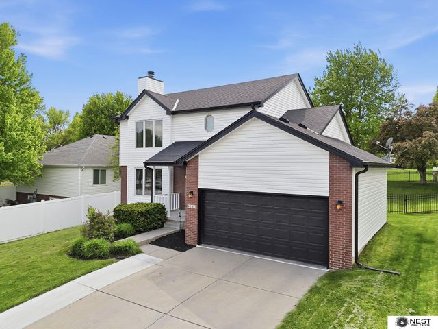 6561 S 32Nd Street, Lincoln, NE 68516